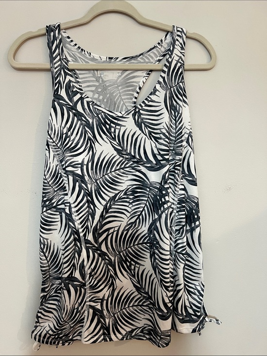Xersion Tops - Xersion Black & White Palm-Leaf Racerback Tank SZ XL Drawstring Sides Quick Dry
